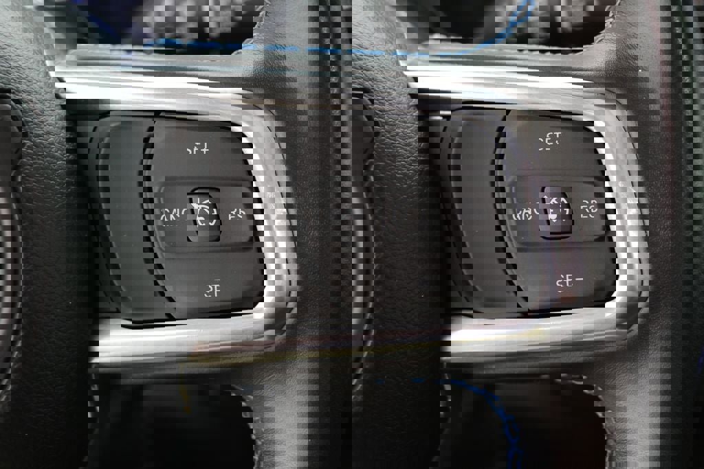 Used 2023 Jeep Wrangler Unlimited Rubicon 4xe w/ Dual Top Group AWD/4WD image 19