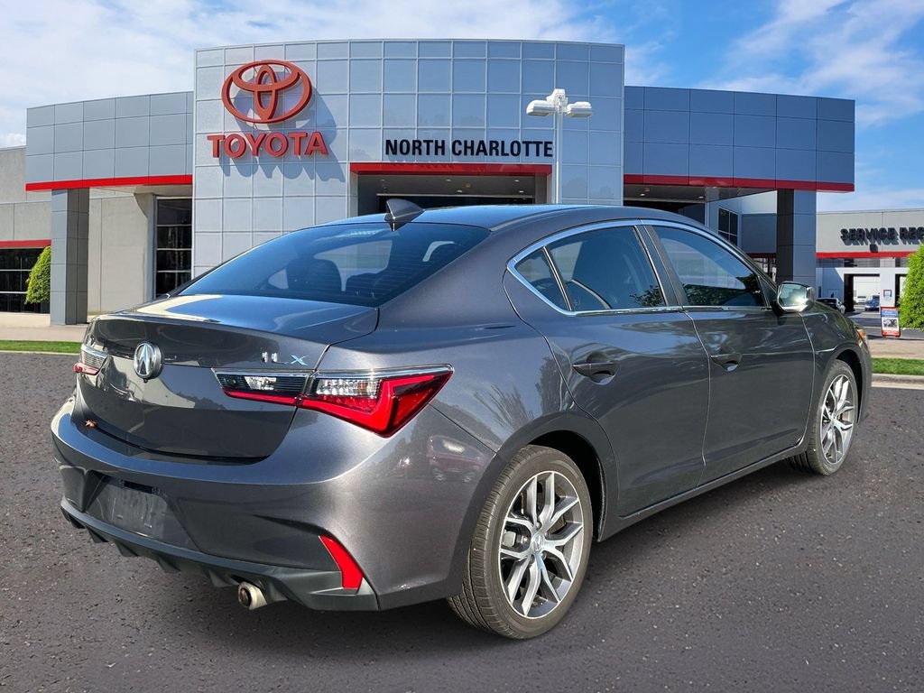Used 2019 Acura ILX w/ Premium Package FWD image 7