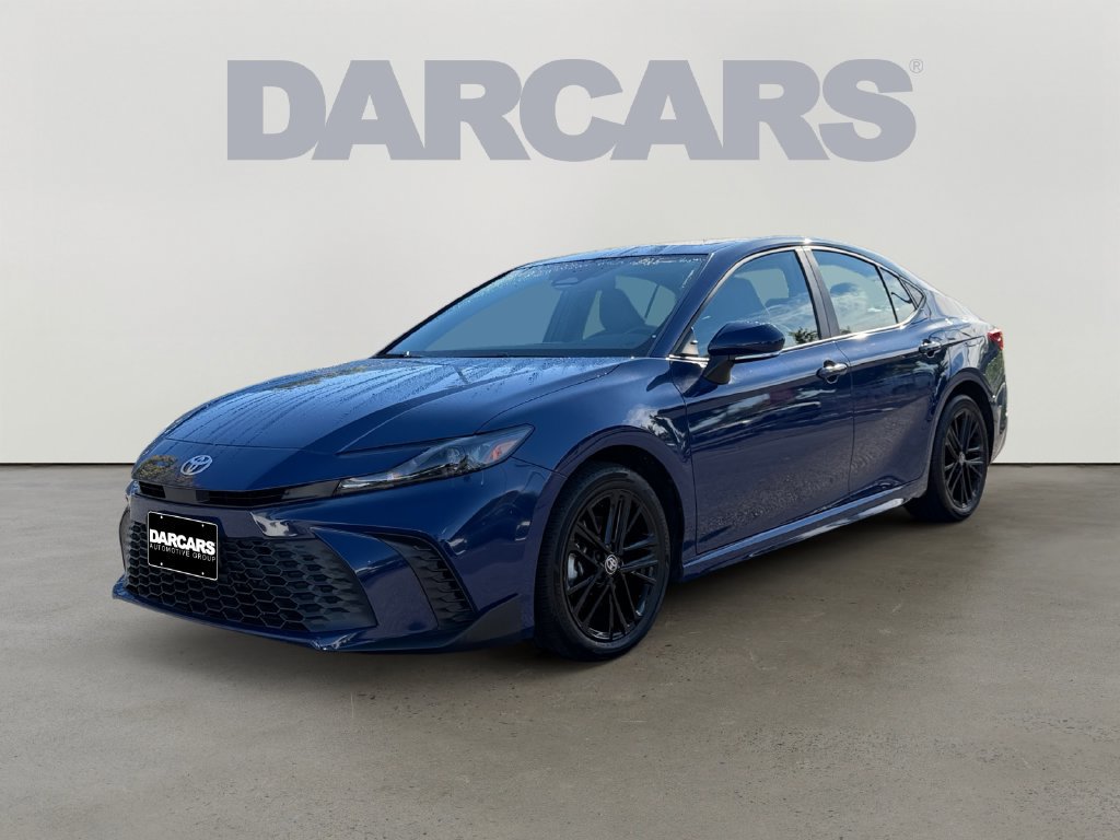 Used 2025 Toyota Camry SE w/ Multimedia Upgrade Package AWD/4WD image 2