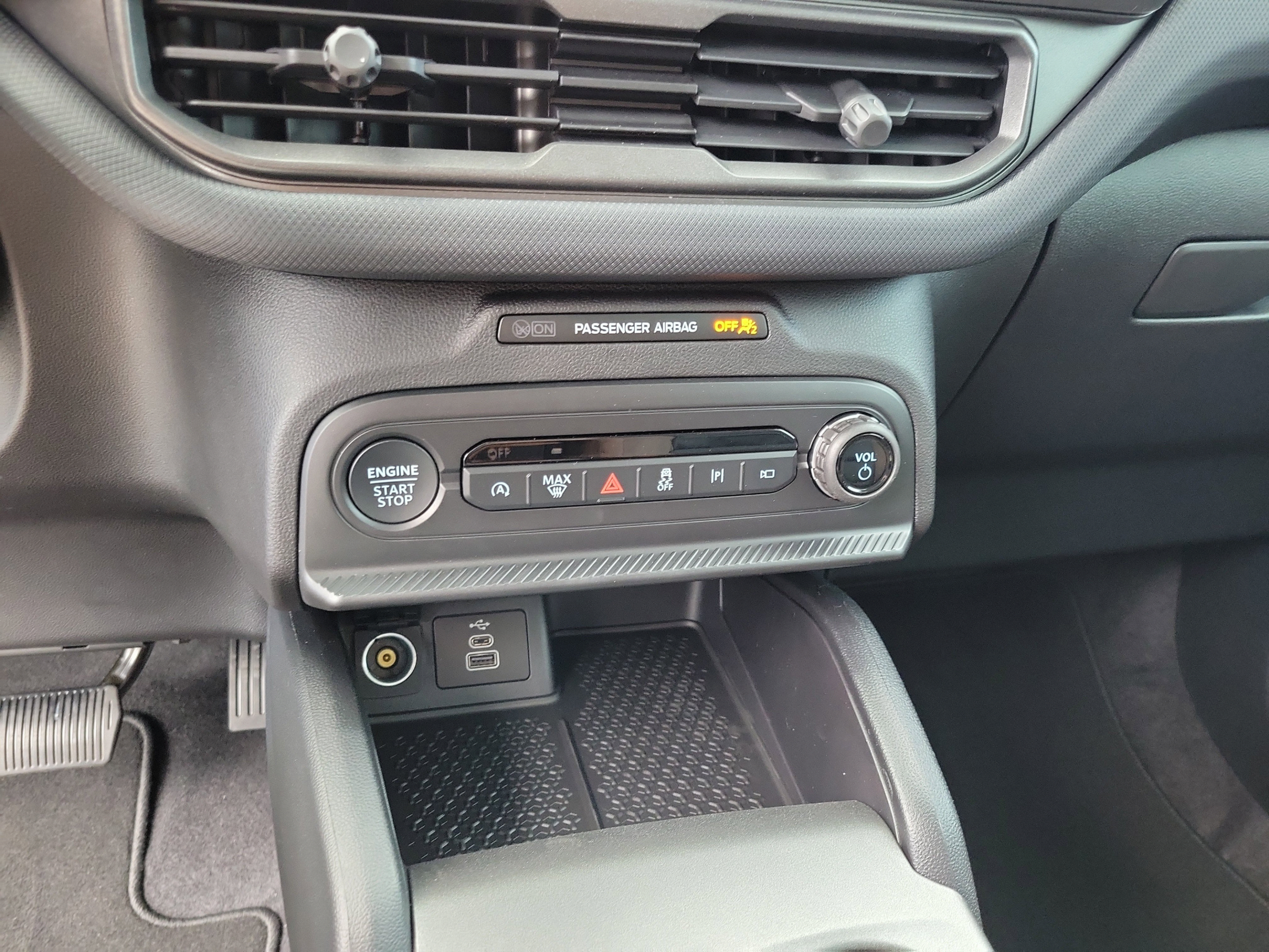 New 2026 Ford Bronco Sport Outer Banks w/ Outer Banks Tech Package+ AWD/4WD image 20