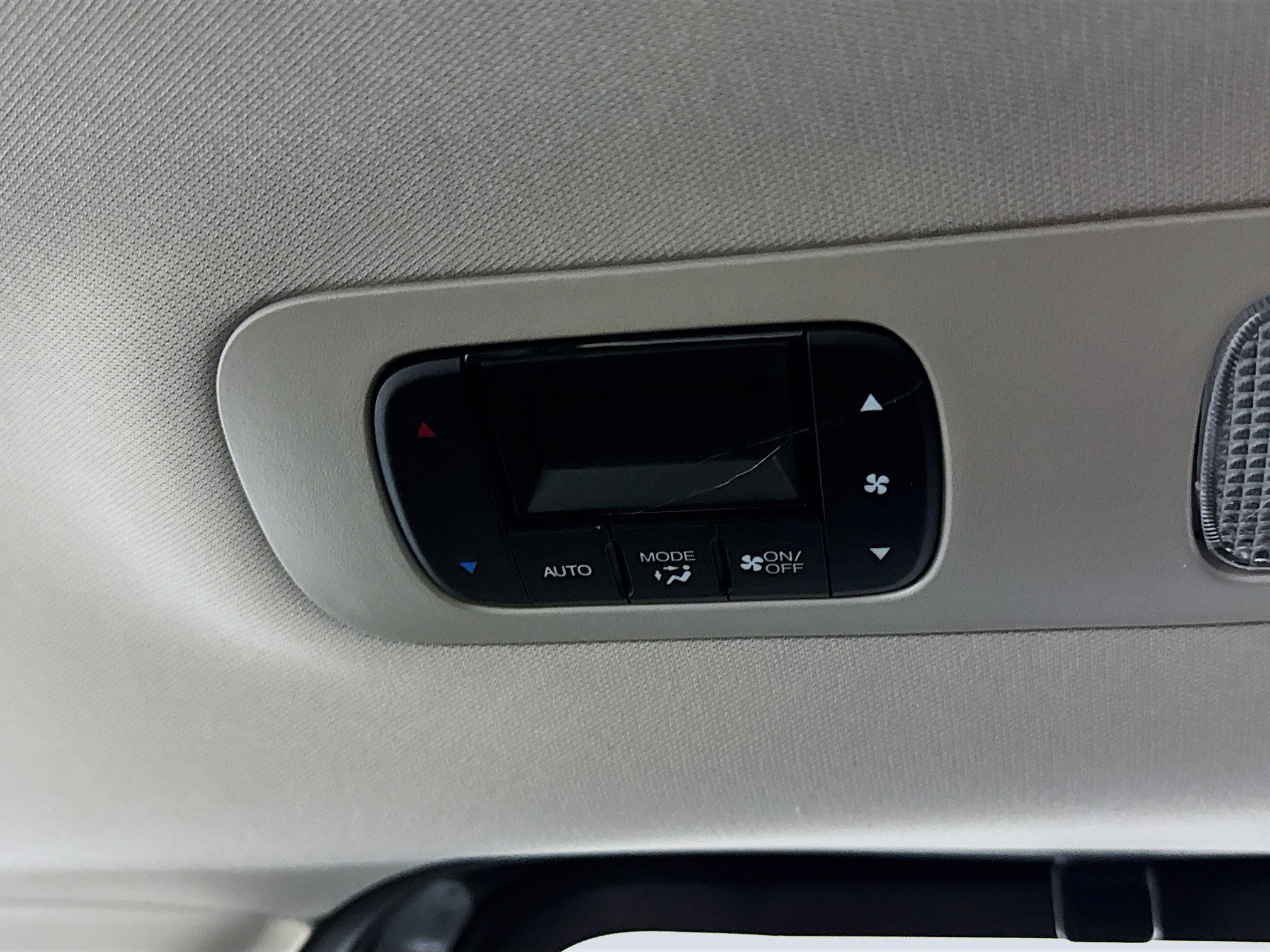 New 2026 Honda Odyssey Touring image 27