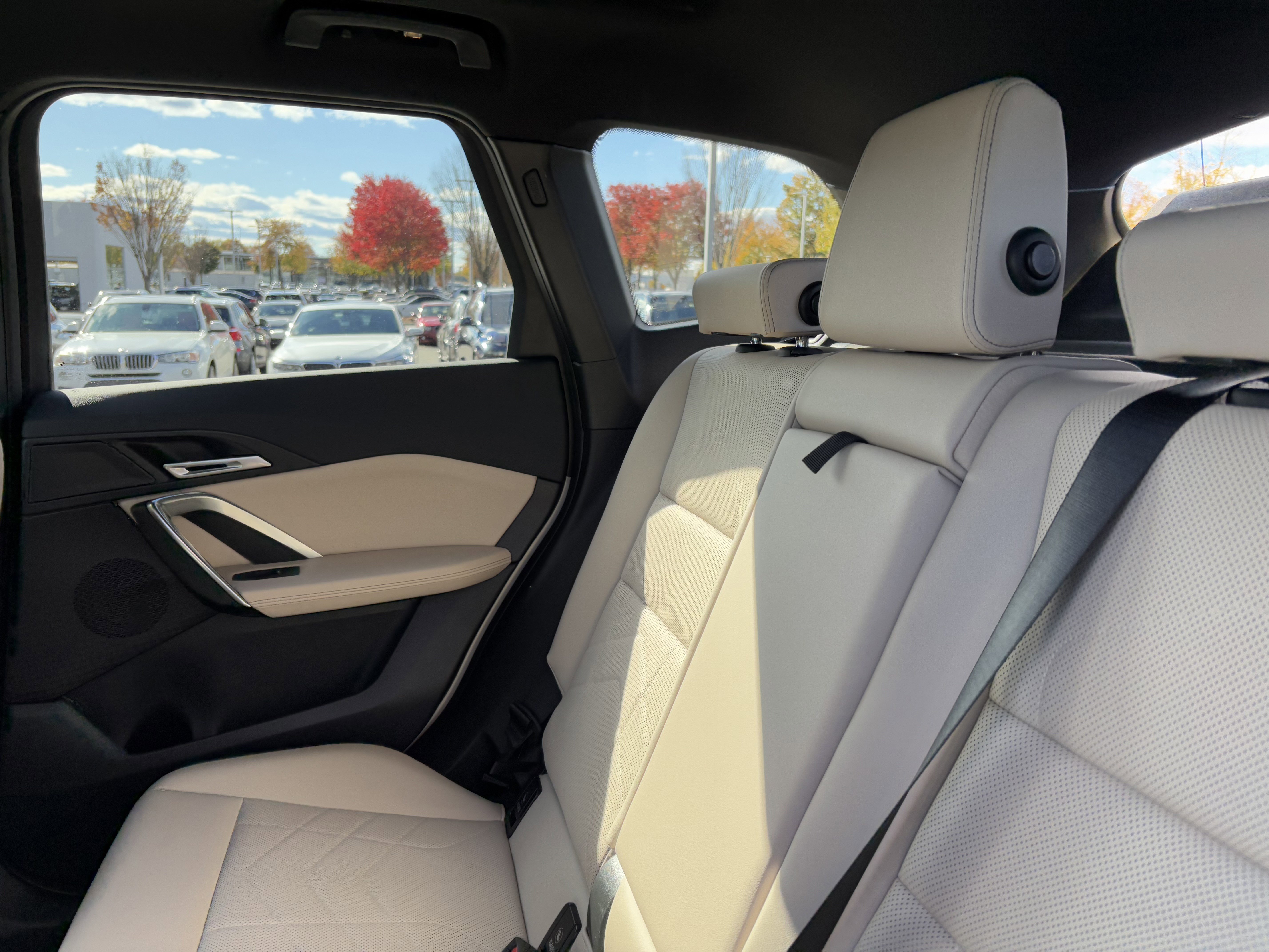 Certified 2025 BMW X1 xDrive28i w/ Convenience Package image 31