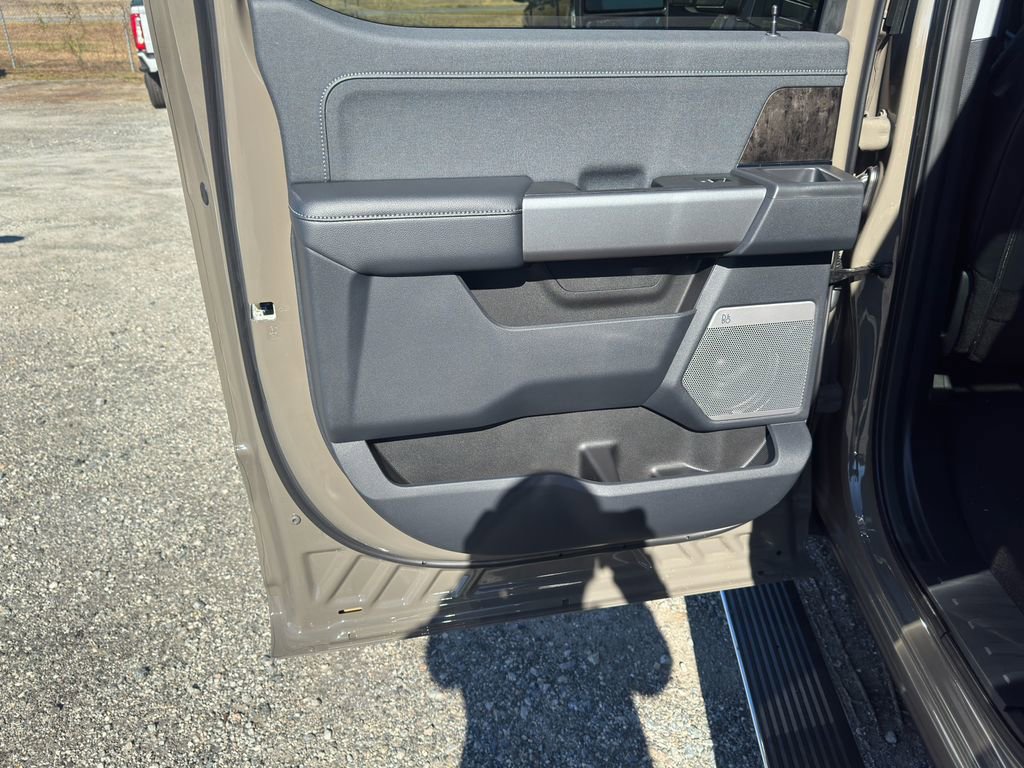 New 2026 Ford F350 Lariat image 15