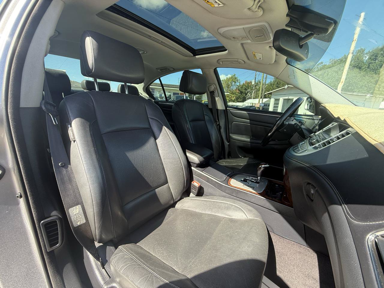 Used 2009 Hyundai Genesis 3.8 w/ Premium Plus Pkg 3 RWD image 16