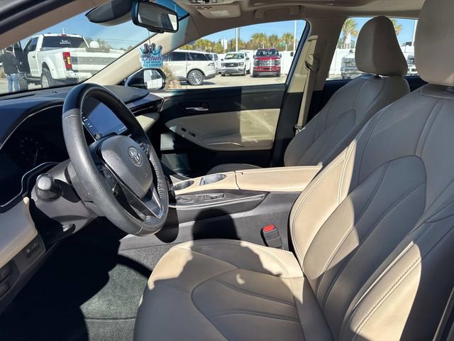 Used 2022 Toyota Avalon XLE image 13