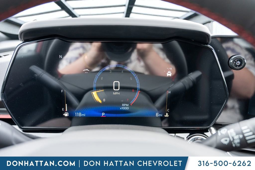 New 2026 Chevrolet Trax RS w/ Sunroof Package FWD image 7