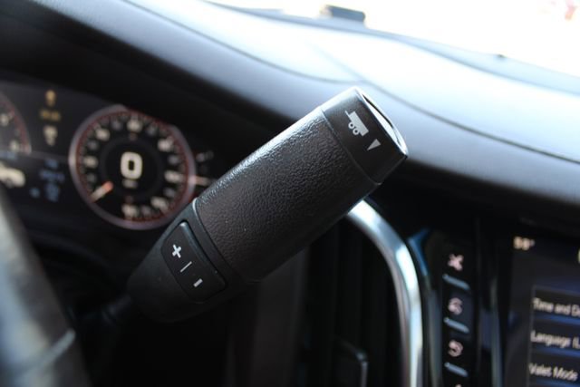 Used 2015 Cadillac Escalade ESV Premium AWD/4WD image 14