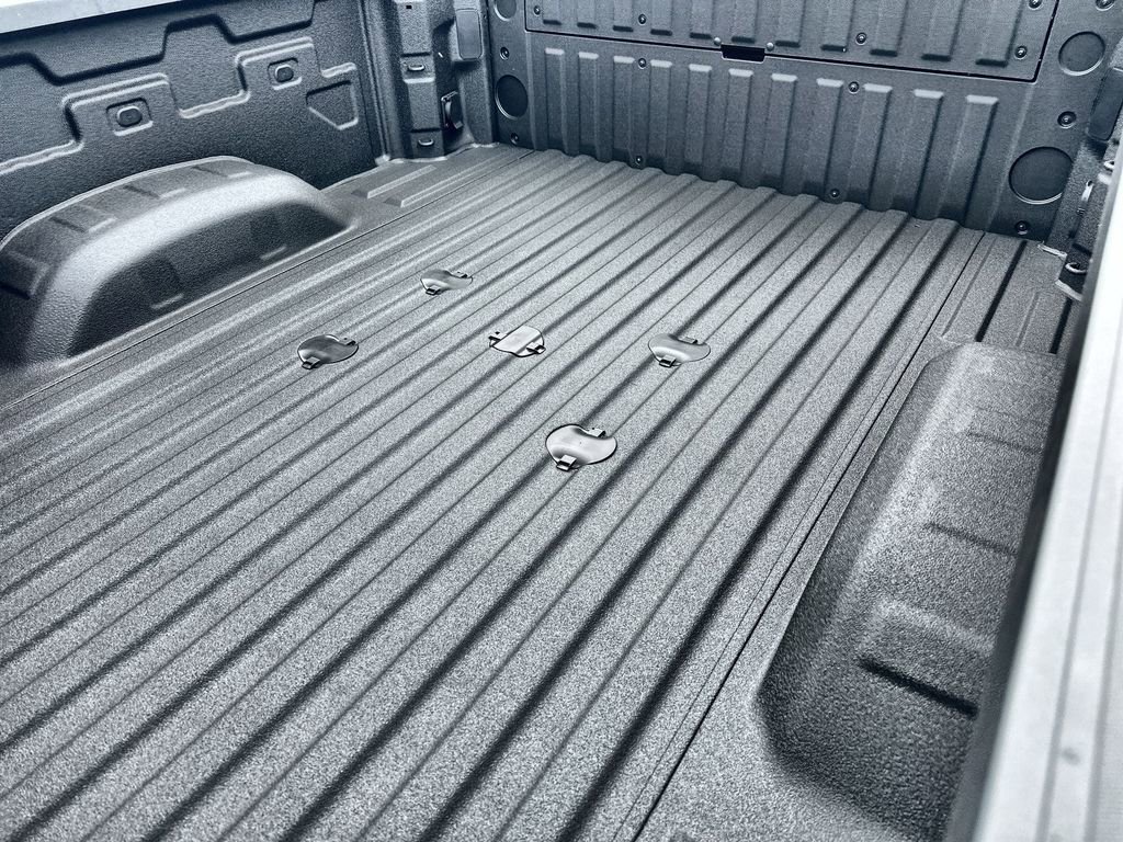 New 2026 GMC Sierra 2500 SLE image 18