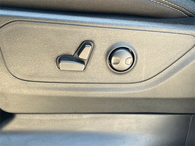 Used 2025 RAM 1500 Lone Star image 18