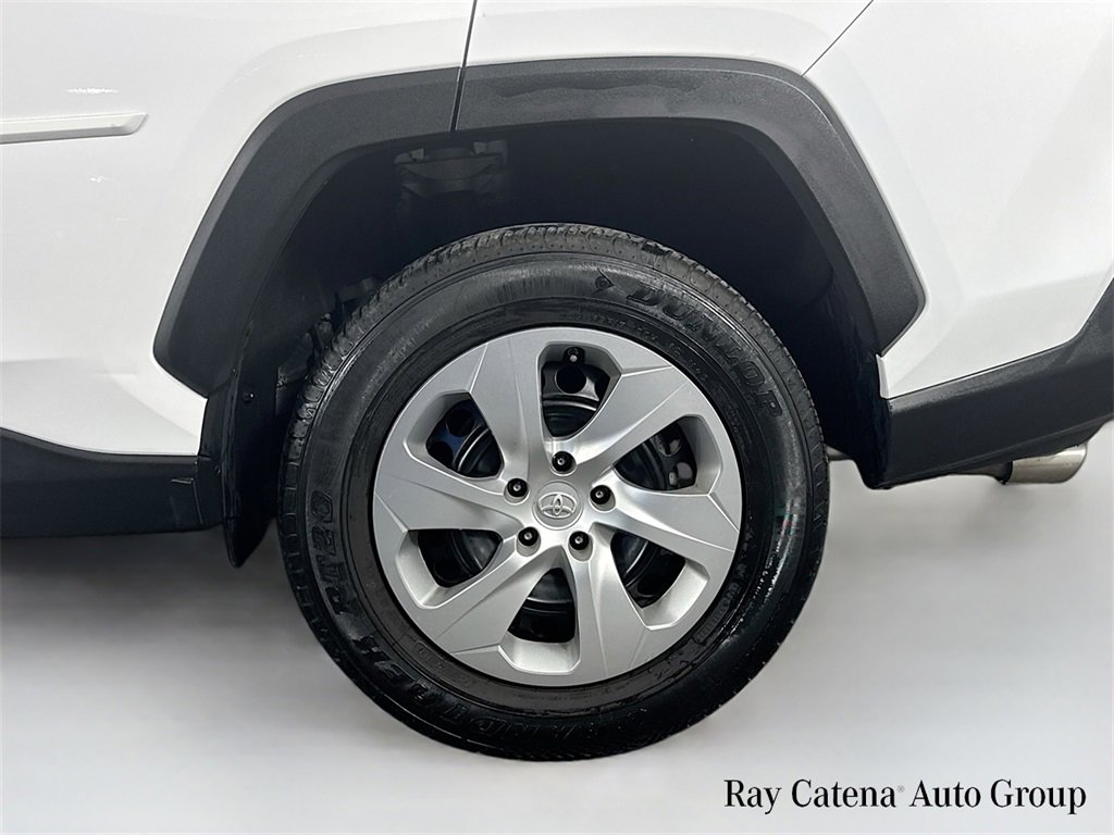 Used 2023 Toyota RAV4 LE image 32