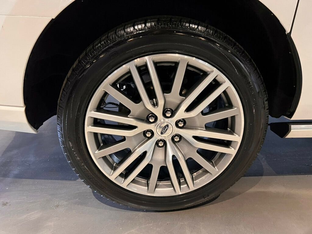 Used 2022 Ford Expedition Max Platinum image 12