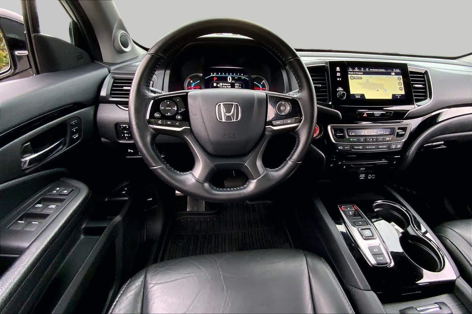 Certified 2020 Honda Pilot Touring image 6