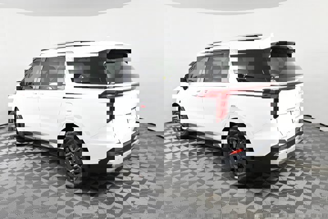 New 2026 Kia Carnival EX image 7