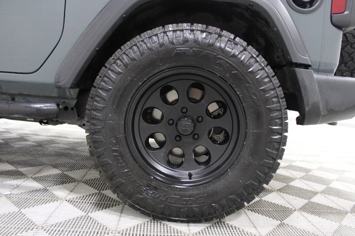 Used 2024 Jeep Wrangler Sport AWD/4WD image 43