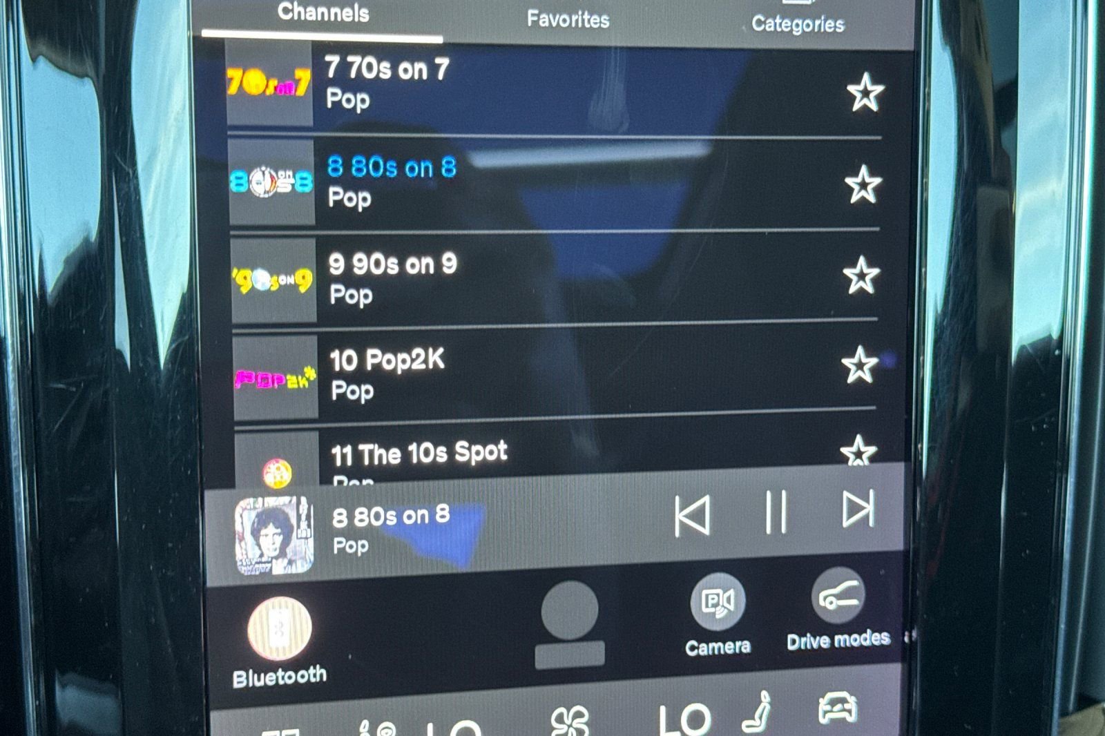 Certified 2023 Volvo XC60 T8 Ultimate image 21