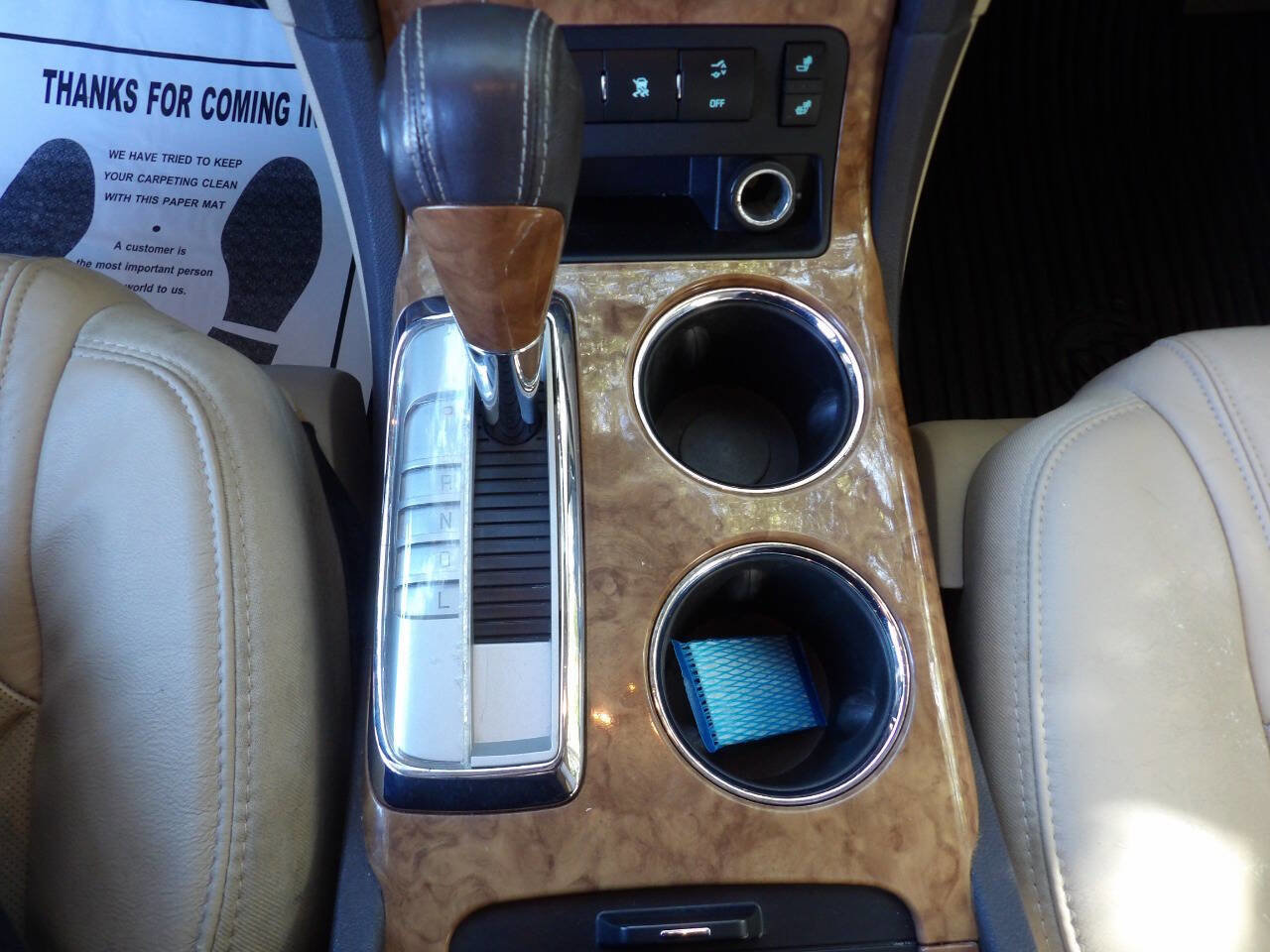 Used 2011 Buick Enclave CXL image 36