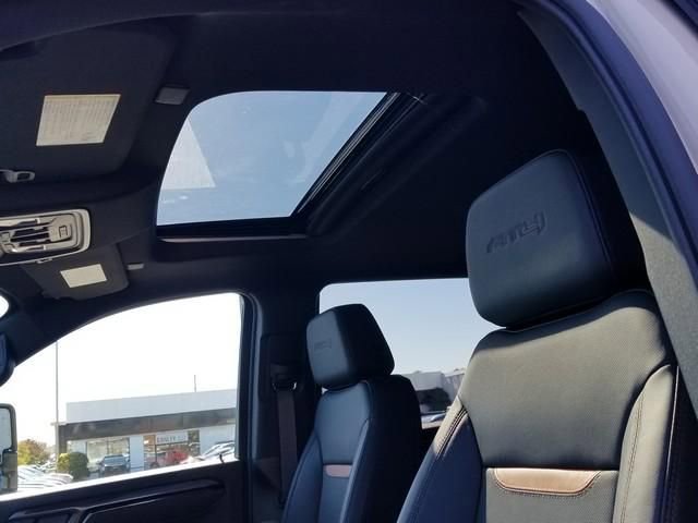 New 2026 GMC Sierra 2500 AT4 w/ AT4 Premium Plus Package image 9