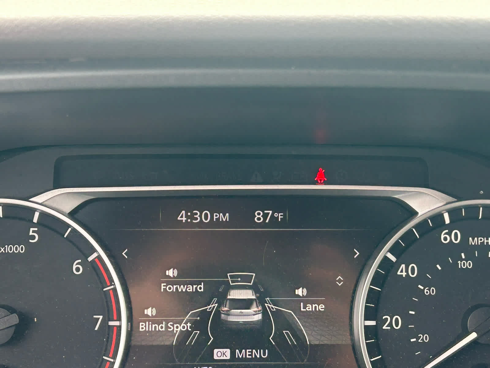 Used 2021 Nissan Rogue SV AWD/4WD image 28