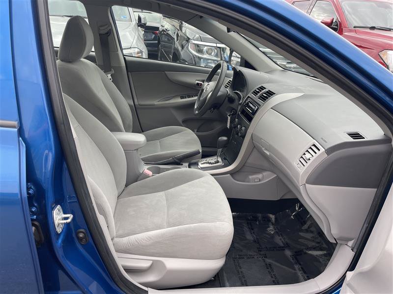 Used 2010 Toyota Corolla LE w/ All Weather Guard Pkg FWD image 16