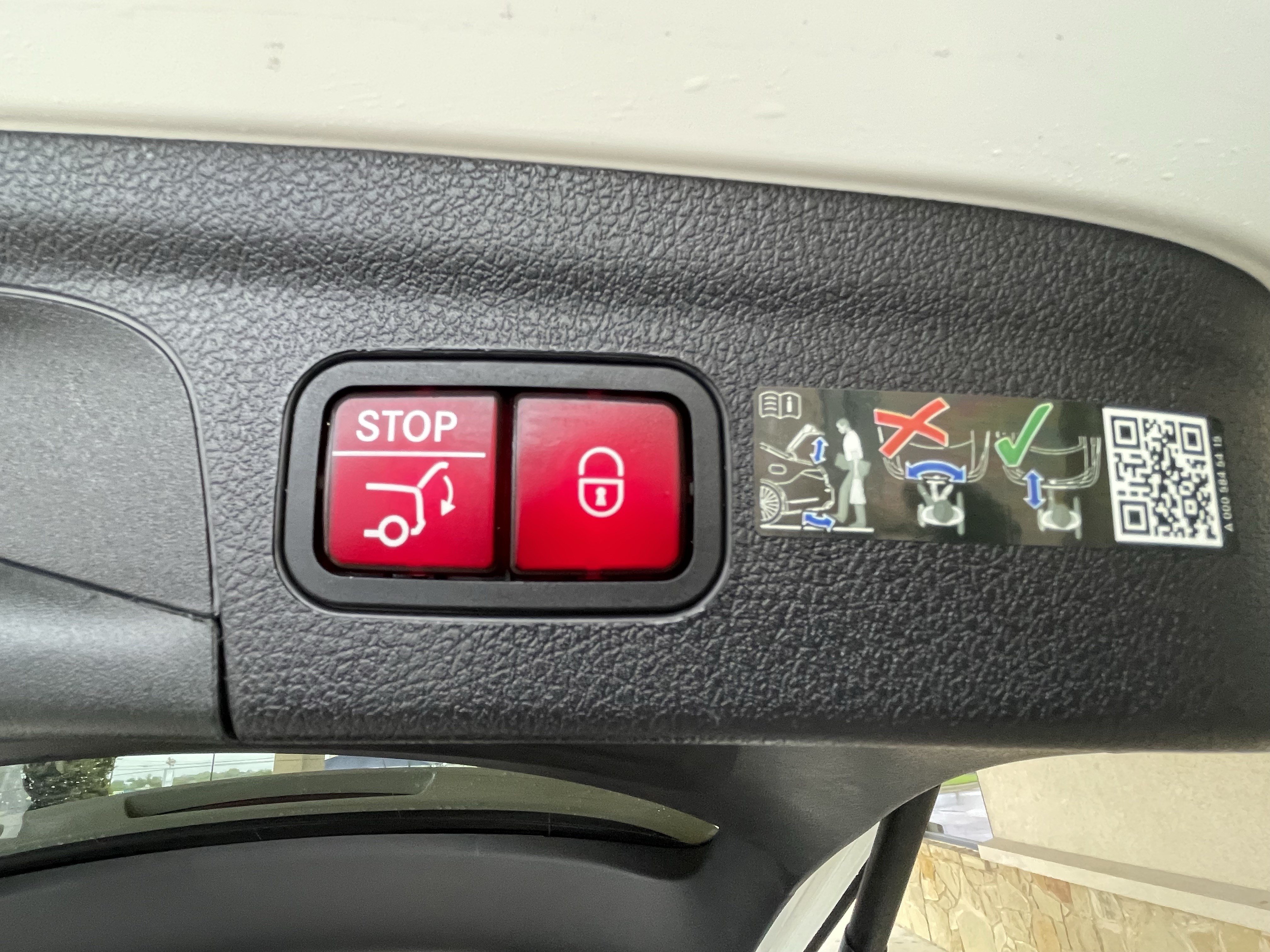 Used 2022 Mercedes-Benz GLE 350 image 15