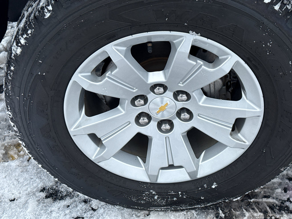 Used 2015 Chevrolet Colorado LT w/ Luxury Package image 9