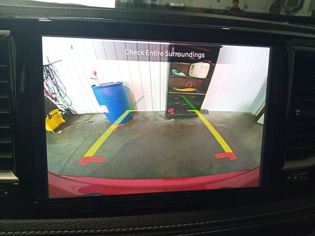 New 2027 Chrysler Pacifica Select w/ Family Tech Group FWD image 20