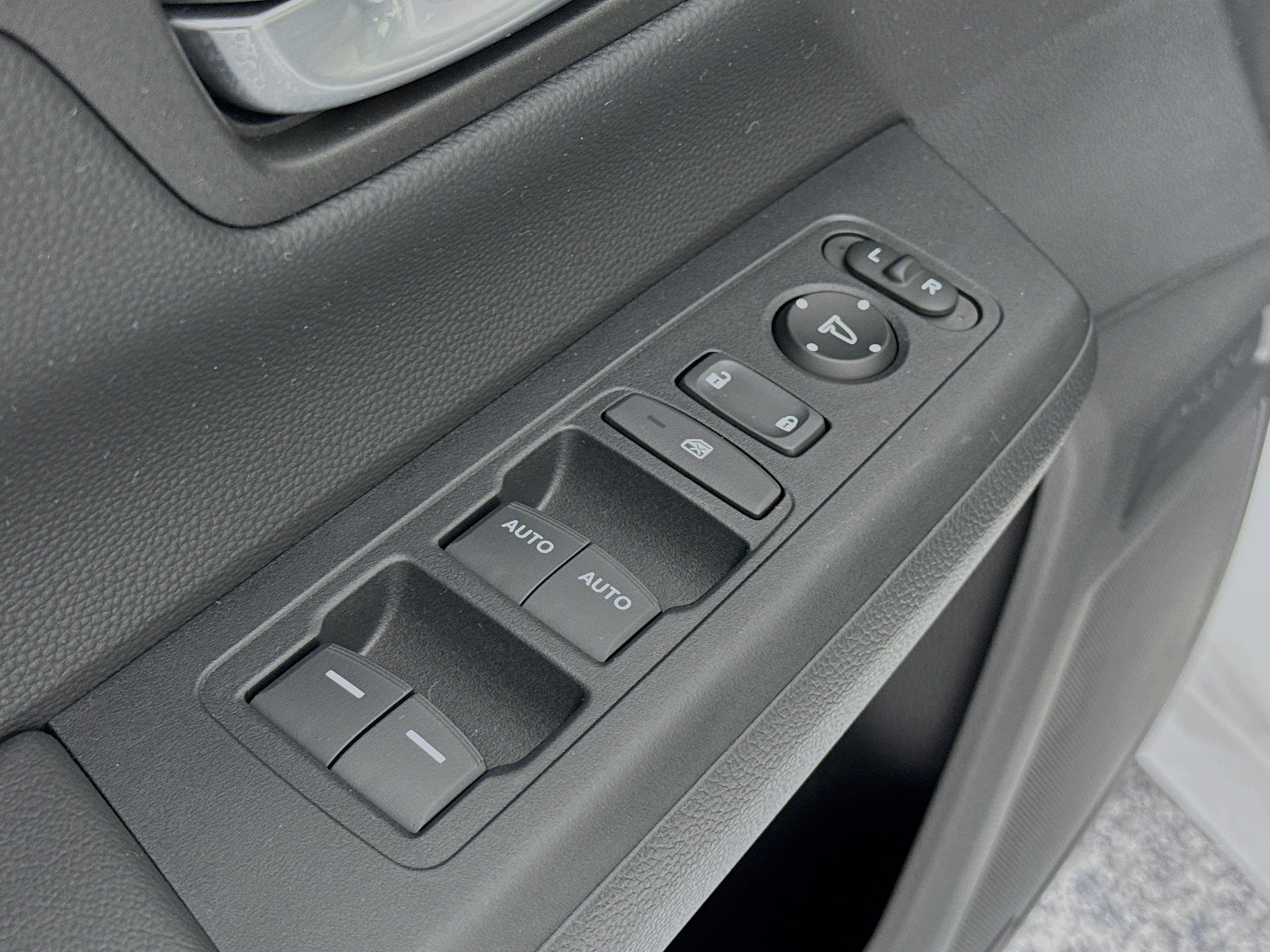 Certified 2024 Honda CR-V EX image 17