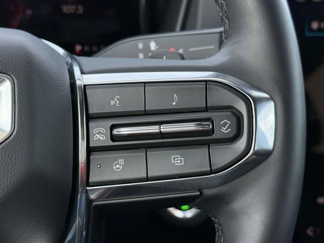 Used 2026 GMC Terrain Elevation w/ Elevation Premium Package AWD/4WD image 23