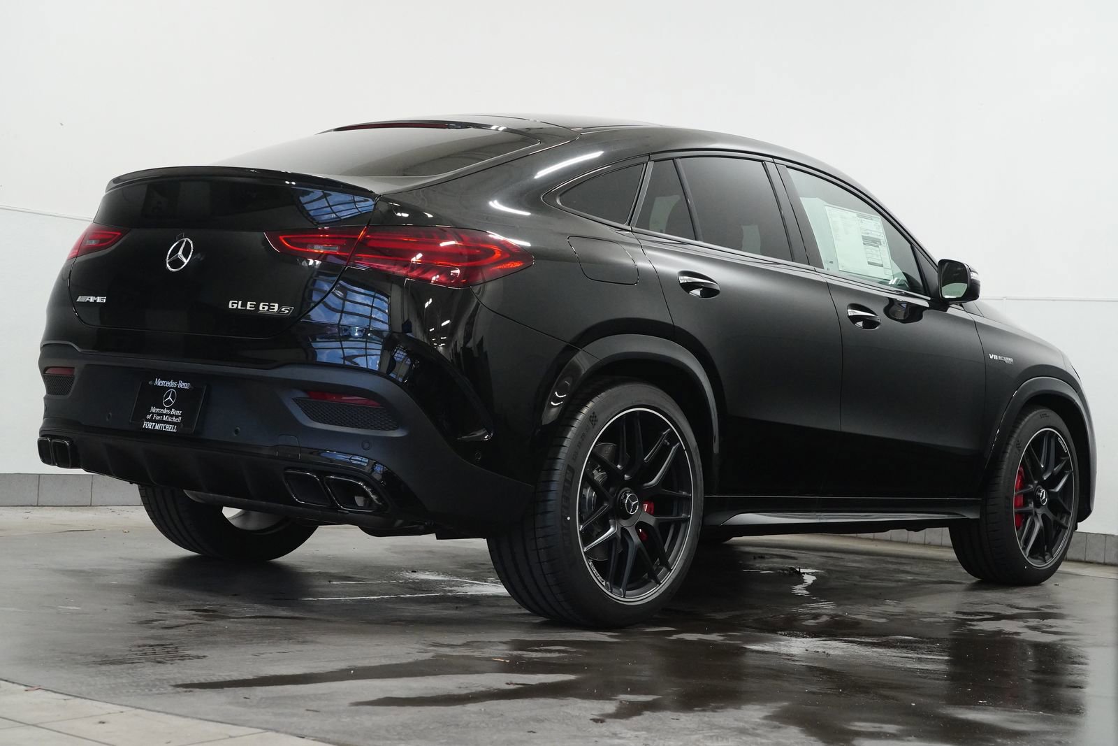 New 2026 Mercedes-Benz GLE 63 AMG S image 7