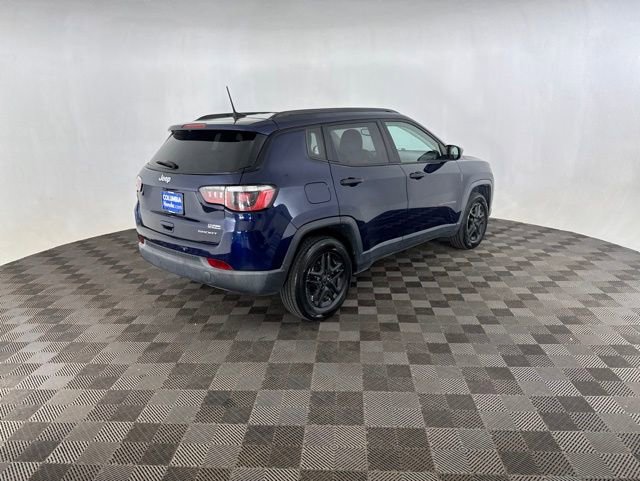 Used 2018 Jeep Compass Sport w/ Tech Group FWD image 10