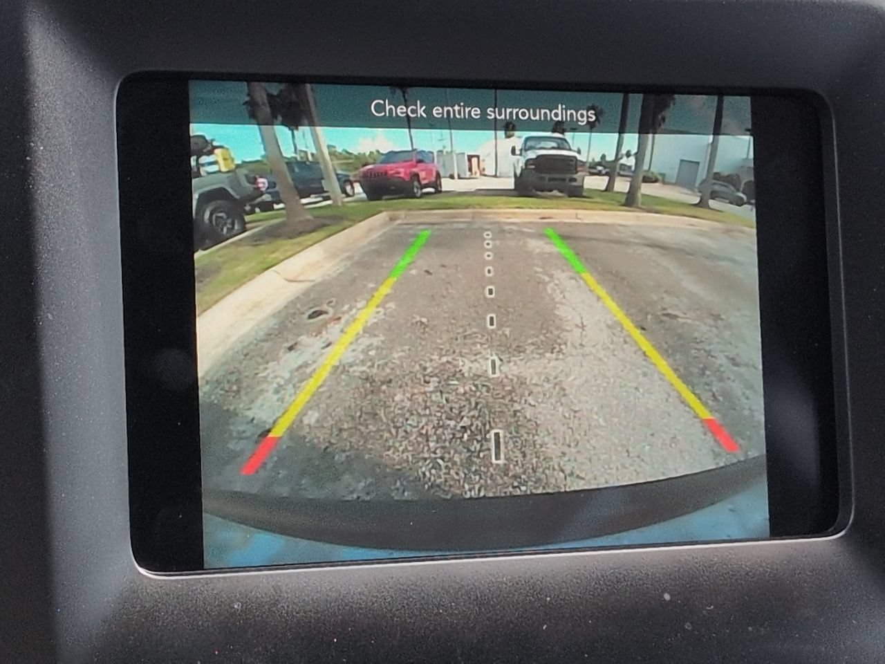 Used 2021 Jeep Cherokee Latitude Lux FWD image 19