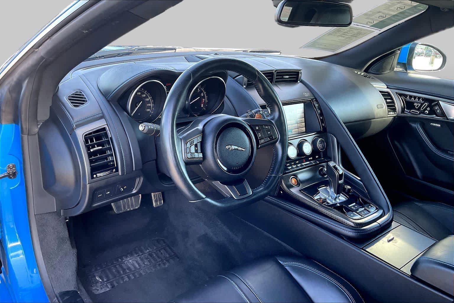 Used 2017 Jaguar F-TYPE S RWD image 15