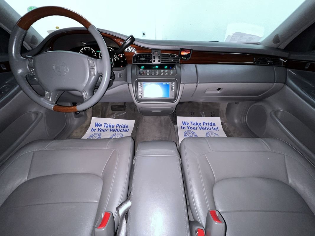 Used 2005 Cadillac De Ville DHS w/ Equipment Group FWD image 18