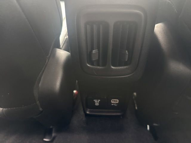 Used 2018 Jeep Compass Limited w/ Navigation Group image 31