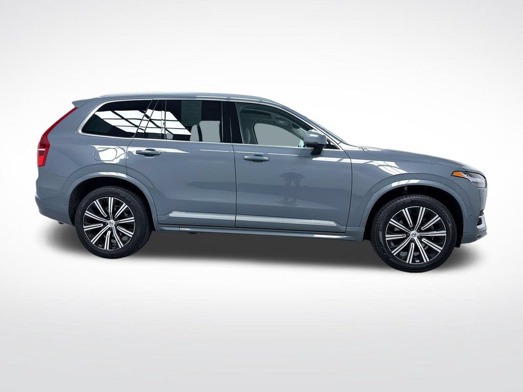 Used 2023 Volvo XC90 B6 Plus w/ Protection Package AWD/4WD image 2