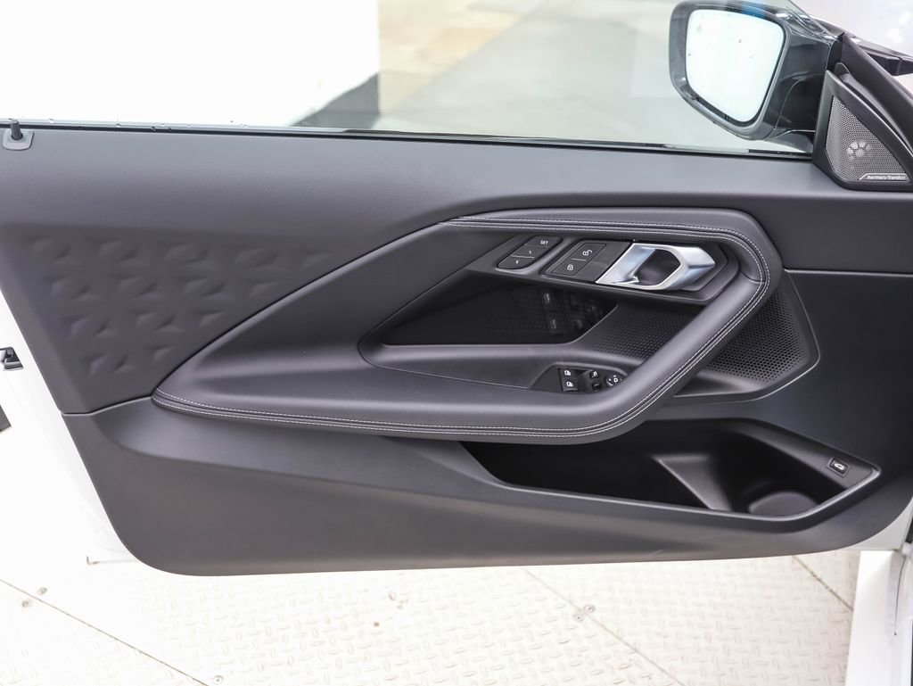 Used 2025 BMW M240i xDrive Coupe w/ Premium Package AWD/4WD image 9