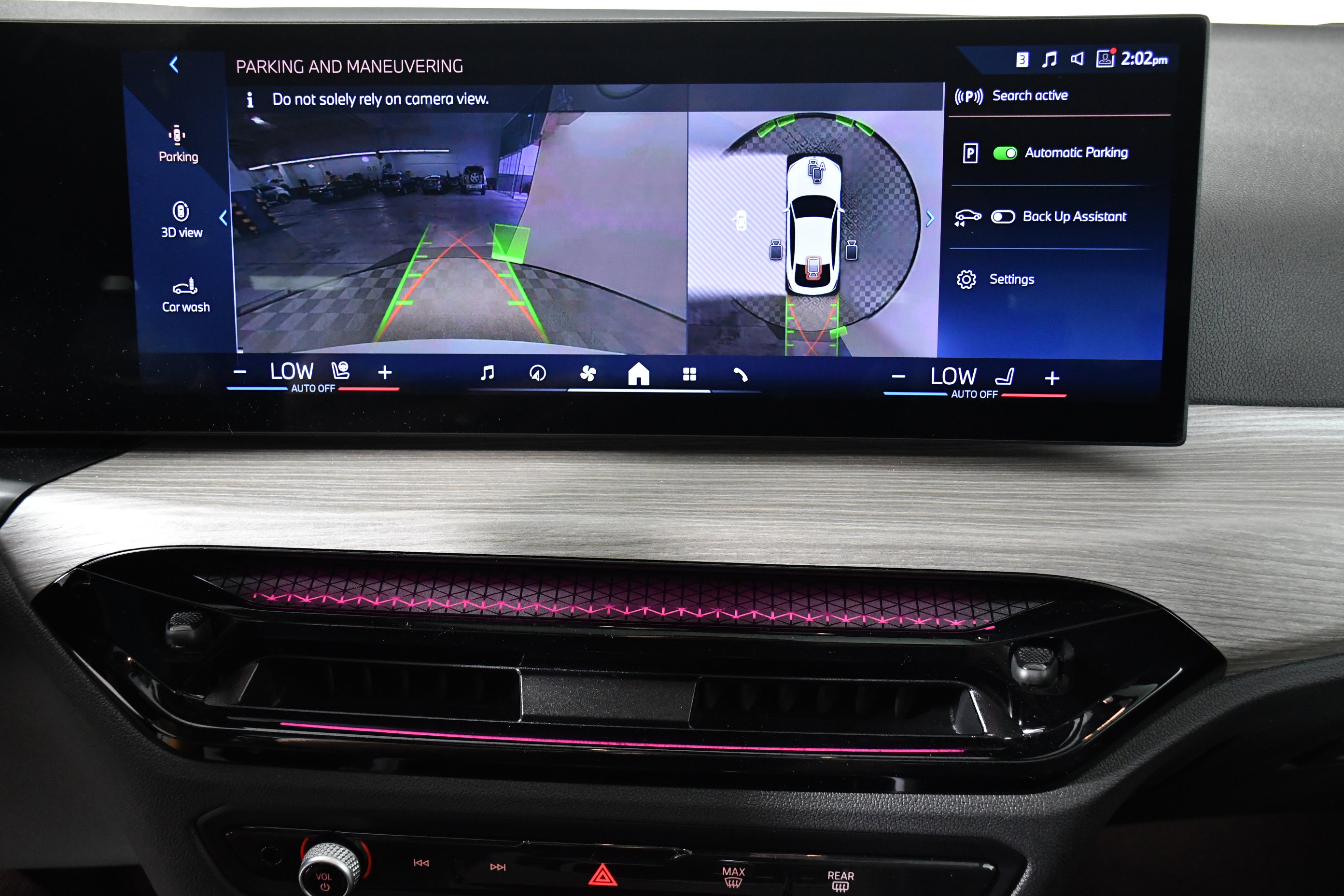 Used 2025 BMW i4 eDrive40 image 17