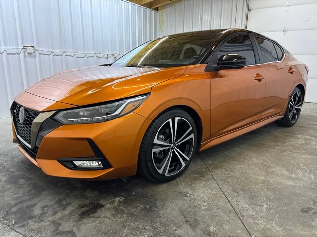 Used 2020 Nissan Sentra SR w/ Premium Package FWD image 3