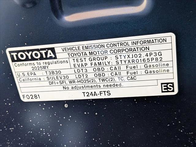 Used 2025 Toyota Grand Highlander FWD image 25