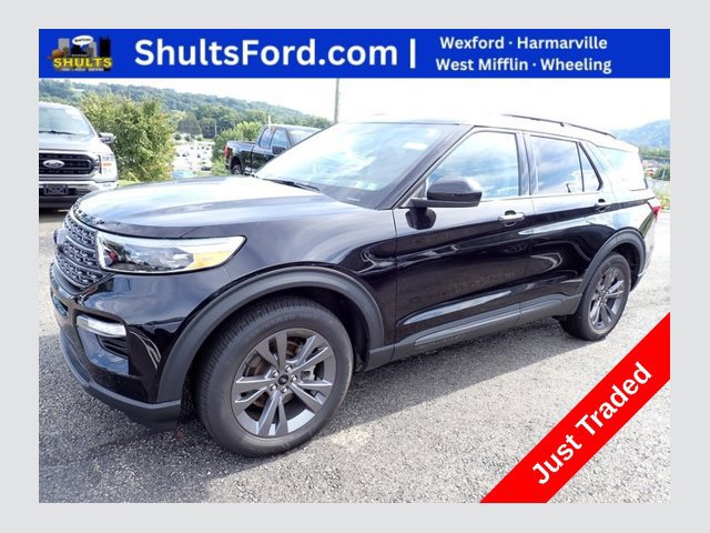 Certified 2023 Ford Explorer XLT w/ Equipment Group 202A AWD/4WD image 1