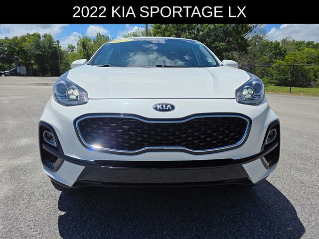 Used 2022 Kia Sportage LX image 8