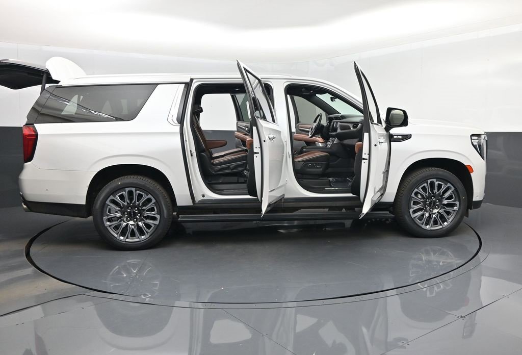 Used 2023 GMC Yukon XL Denali Ultimate image 66