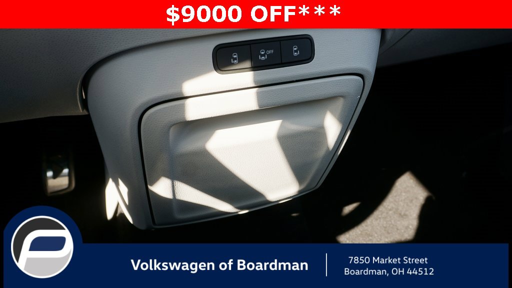 New 2025 Volkswagen ID. Buzz 1st Edition image 20