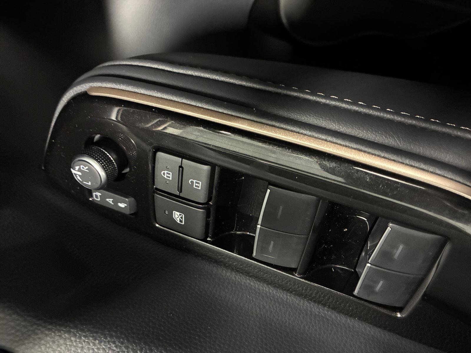 New 2026 Toyota Crown Signia AWD/4WD image 22