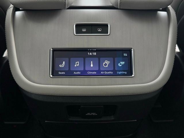 New 2025 Lincoln Navigator Reserve image 28