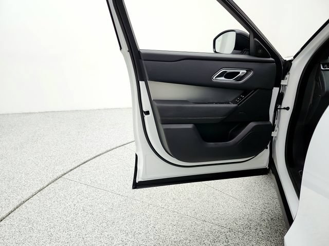 Certified 2023 Land Rover Range Rover Velar R-Dynamic S AWD/4WD image 25