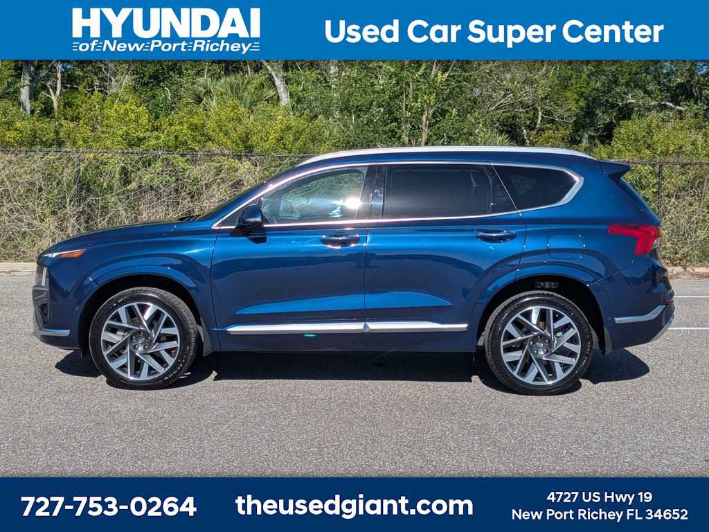 Used 2023 Hyundai Santa Fe Calligraphy w/ Cargo Package AWD/4WD image 2