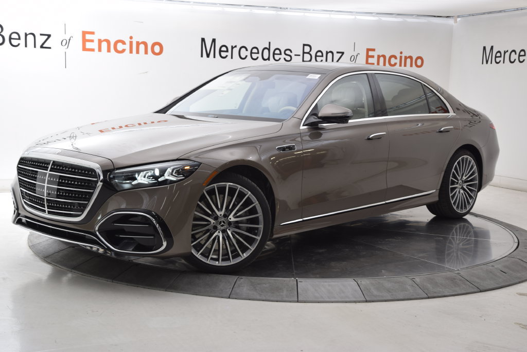 New 2027 Mercedes-Benz S 580 4MATIC Sedan image 2