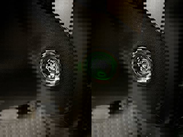 Certified 2021 GMC Sierra 1500 SLT image 17