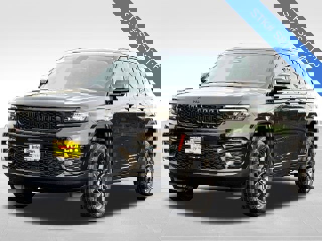 New 2025 Jeep Grand Cherokee Limited AWD/4WD image 3